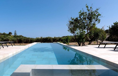 Skaleta Villa | Exquisite Crete Villa | Villa Laurel | Large Private Pool | Modern Furnishing | BBQ | Rethymno