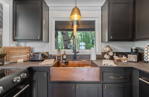 Placerville Casa | Exquisite Custom Country Home on National Forest