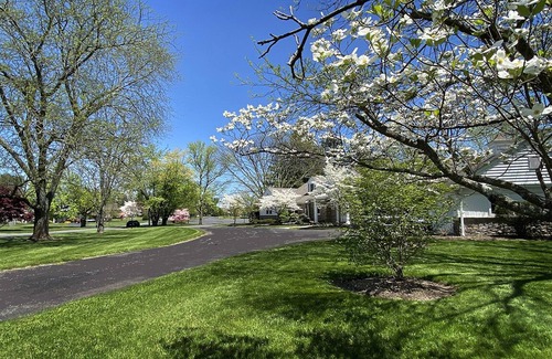 Gettysburg Casa | Exquisite, first floor stone ranch Gettysburg large kitchen/living area - quiet