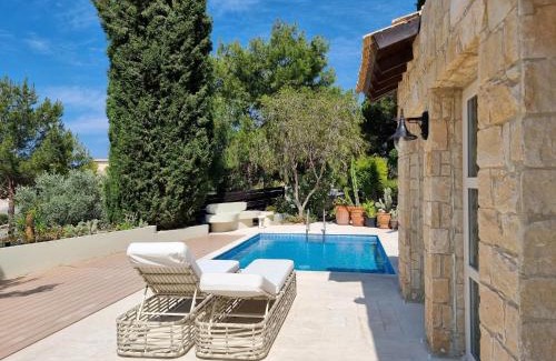 Aphrodite Hills Villa | EXQUISITE GOLF VILLA with Sea, 8Tee, Green Views, in Aphrodite Hills Golf Resort