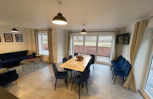 Shobdon Casa | Exquisite large executive home
