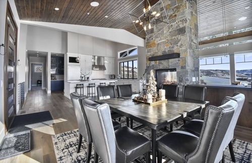 Tuhaye Casa | Exquisite Mountain Retreat in Tuhaye, Private Hot Tub, Mountain views