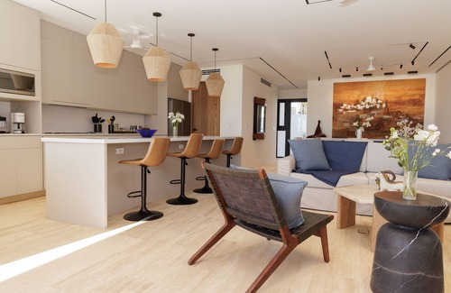 La Fortuna Casa | Exquisite oceanfront luxury casa, Pezula Beach