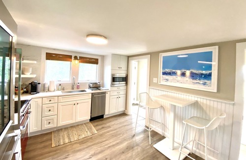 Madaket Cabaña | Exquisite Oceanfont Cottage at Madaket Beach!