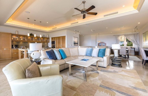 Wailea Villa | ¡Nuevo listado! Hermosa vista al mar aislada Ho'olei Villa! Hoo17-3