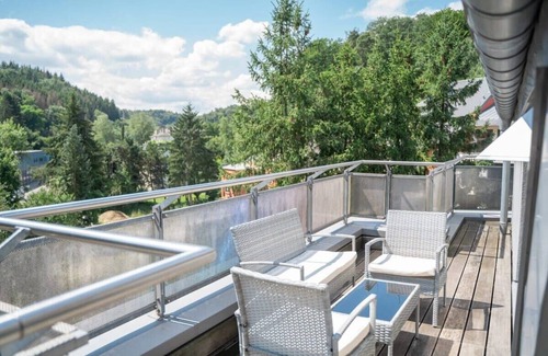 Limpertsberg Apartamento | Exquisite Penthouse w Mountain View close to DT ID34