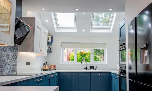 Hereford Casa | Exquisite Renovation in Central Location with Garden and Parking