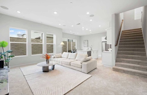 Foothill Ranch Casa | Exquisite Retreat on Pin Ln #41790