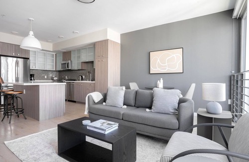 South of Market Apartamento | Exquisite SoMa 1BR w/ Garden Patio, nr Tech Companies, by Blueground
