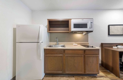 Deerfield Beach Hotel | Extended Stay America Select Suites Deerfield Beach