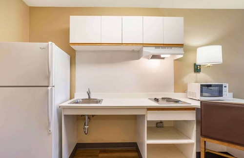 East Rutherford Hotel | Extended Stay America Suites Meadowlands East Rutherford