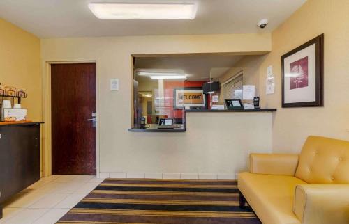 North Andrews Gardens Hotel | Extended Stay America Suites - Fort Lauderdale - Cypress Creek - Andrews Ave