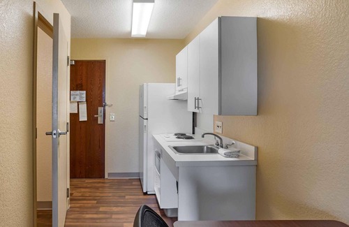 Mount Laurel Hotel | Extended Stay America Suites Mt Laurel Crawford Pl