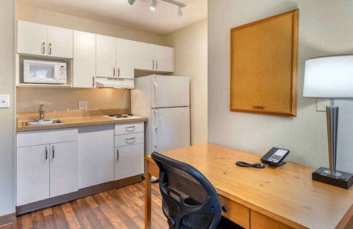 Westborough Hotel | Extended Stay America Suites Boston Westborough Computer Dr