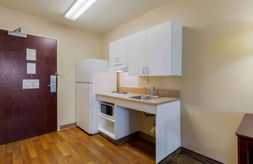 Alpharetta Hotel | Extended Stay America Select Suites - Atlanta - Alpharetta - Rock Mill Rd.
