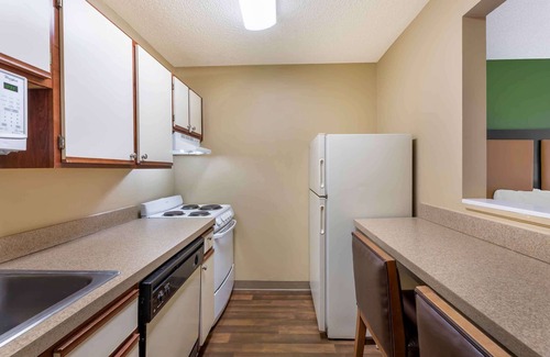 Town Center Hotel | Extended Stay America Select Suites Atlanta Kennesaw