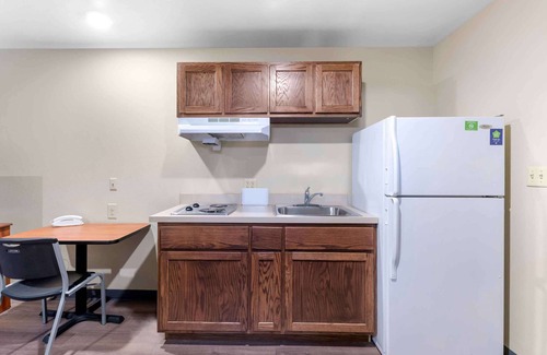 Bowie Hotel | Extended Stay America Select Suites - Lubbock - West