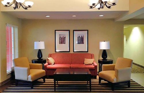 Warwick Hotel | Extended Stay America Select Suites - Providence - Airport