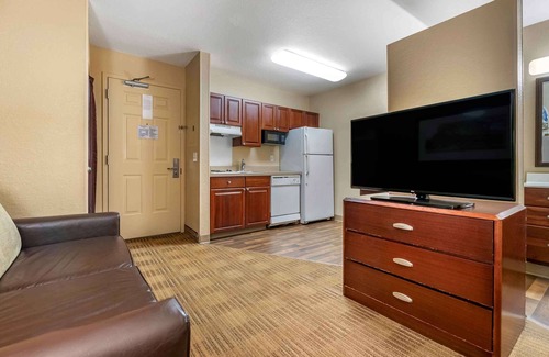 McNeil Hotel | Extended Stay America Select Suites - Austin - Northwest - Research Park
