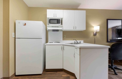 McNeil Hotel | Extended Stay America Select Suites - Austin - Northwest - Lakeline Mall