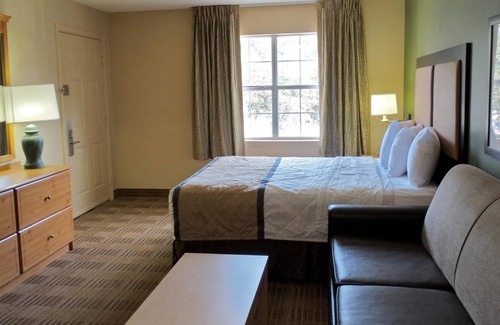 Durham Hotel | Extended Stay America Select Suites Raleigh RTP Hwy. 55