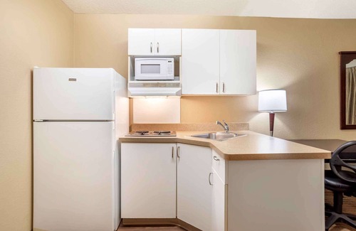 Tougaloo Hotel | Extended Stay America Select Suites Jackson North