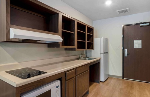 Matthews Hotel | Extended Stay America Suites - Charlotte - Matthews