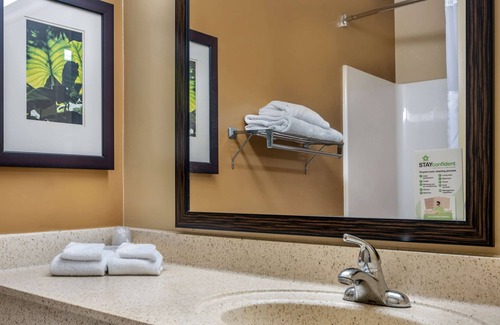 Melbourne Hotel | Extended Stay America Suites Melbourne Airport