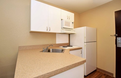 Burbank Hotel | Extended Stay America Suites Los Angeles Burbank Airport