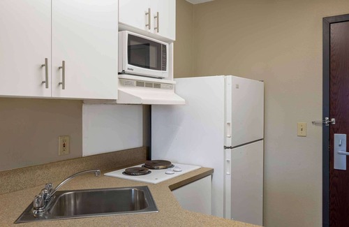 Meriden Hotel | Extended Stay America Suites Hartford Meriden