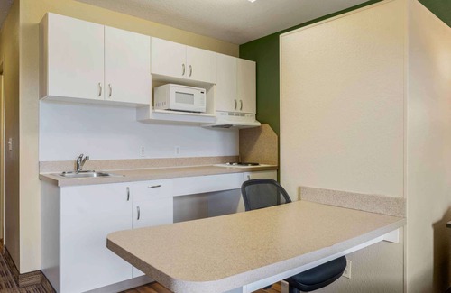 Gurnee Hotel | Extended Stay America Suites Chicago Gurnee