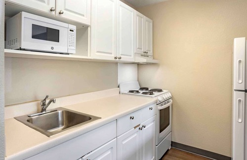 Mount Laurel Hotel | Extended Stay America Suites Mt Laurel Pacilli Place