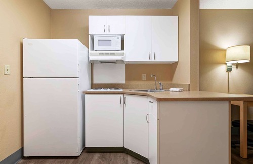 Overland Park Hotel | Extended Stay America Suites Kansas City Overland Park Quivi