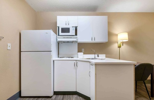 Overland Park Hotel | Extended Stay America Suites Kansas City Overland Park Quivi