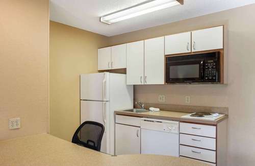 Wilkes-Barre Hotel | Extended Stay America Select Suites Wilkes Barre Scranton