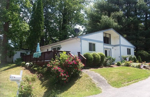 Calvert Beach-Long Beach Casa | Extended Stay By Chesapeake Bay