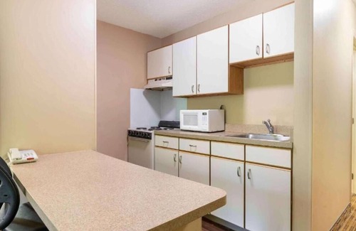 Cary Hotel | Extended Stay-Raleigh/Cary