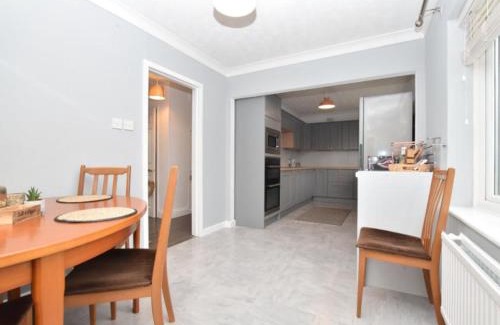 Little Stukeley Casa | Extensive 4 bed close to Peterborough