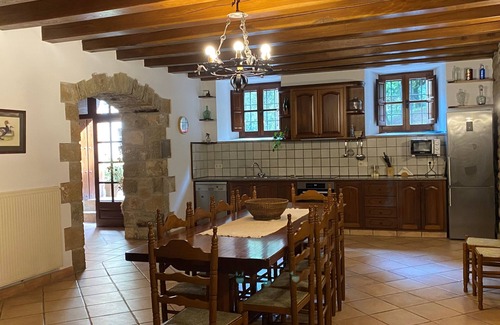 Camos Villa | Extensive Holiday Villa Perfect for the big Holiday Group