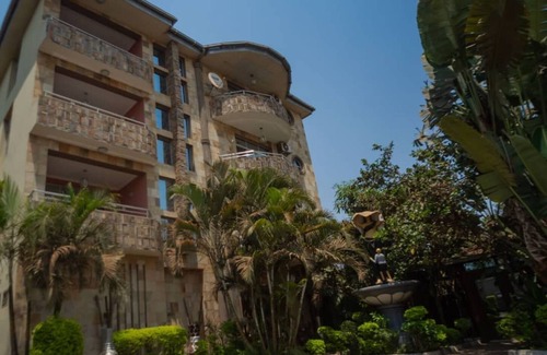 Lubumbashi Casa | Extra Large Room including free breakfast