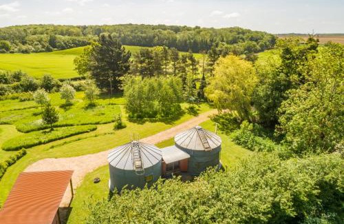 Parham Casa | Extraordinarily converted grain stores - The Silos