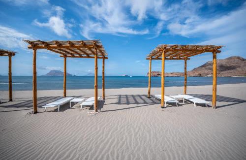 Loreto Casa | Extraordinary Beachfront Danzante Bay Loreto