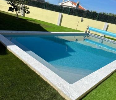 Seixal Casa | Extraordinary Holiday House at Fernão Ferro!