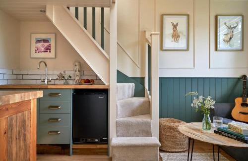 Rye Casa | Extraordinary Huts Ltd