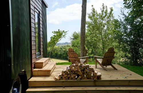 Rye Casa | Extraordinary Huts Ltd