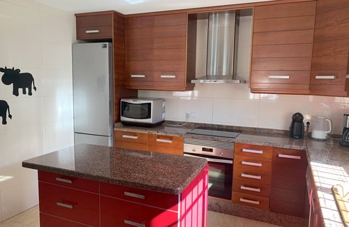 El Albir Apartamento | ATICO EXTRAORDINARIO 150m2 + TERRAZA 100m2 -Ubicado cerca de todo- wifi = IDEAL
