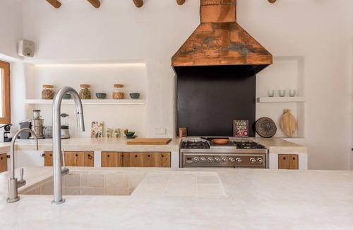 Santa Gertrudis Villa | Elegant Restored Luxury 600 year old Farmhouse I Las Chumberas I 6 Bedrooms I Stunning Views I Santa Gertrudis