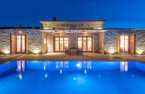 Korithi Villa | Extravagant Zante Villa Villa Fantasia Great Sea Views 2 Bedrooms Agios Nikolaos