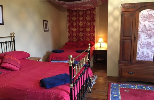 Lascazeres Otro | Extremadamente espacioso, Country Farmhouse con piscina y cocina de verano, con capacidad para 13+