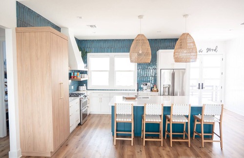 Key Allegro Casa | EZ Breezy Beach House with Private Pool